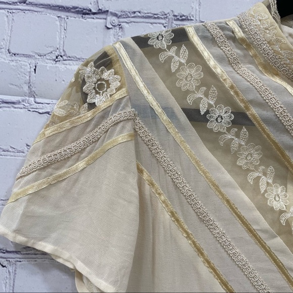 Nanette Lepore Women’s Lace Inset Embroidered Top Small - Picture 7 of 11